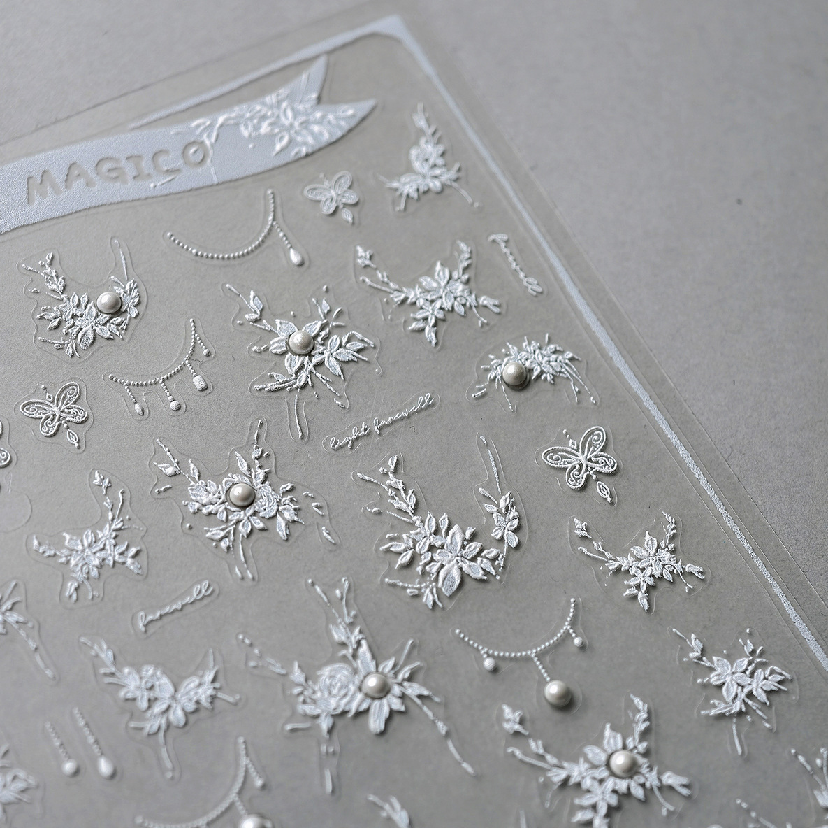 仙女手绘花点珠美甲贴纸白色蝴蝶