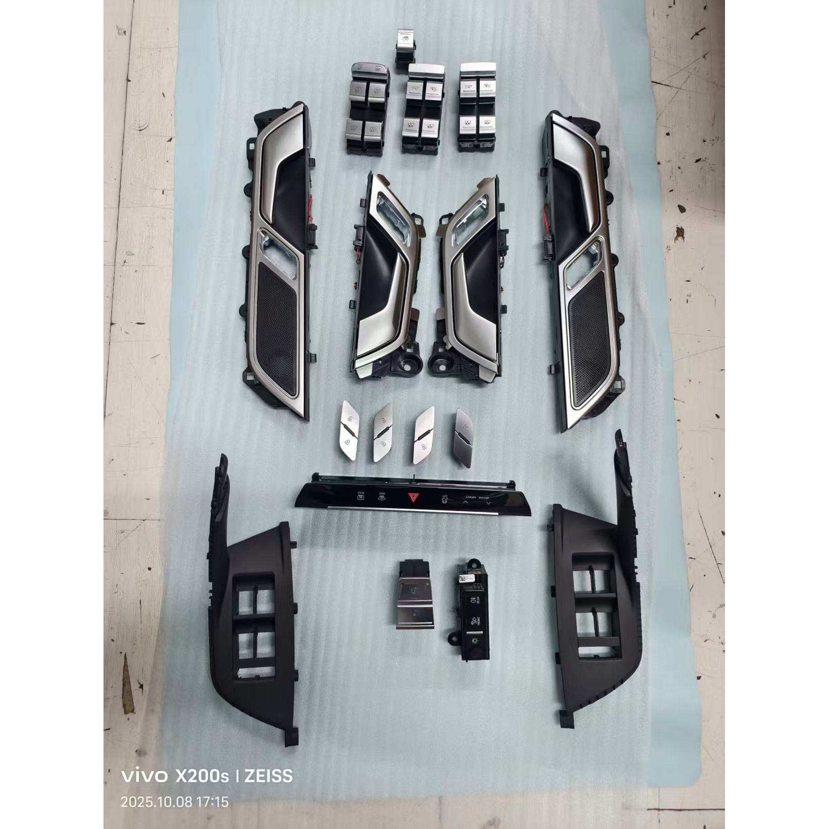 奥迪A6 LC8车门扶手升降器开关框中控锁开关大灯开关升级高配全新