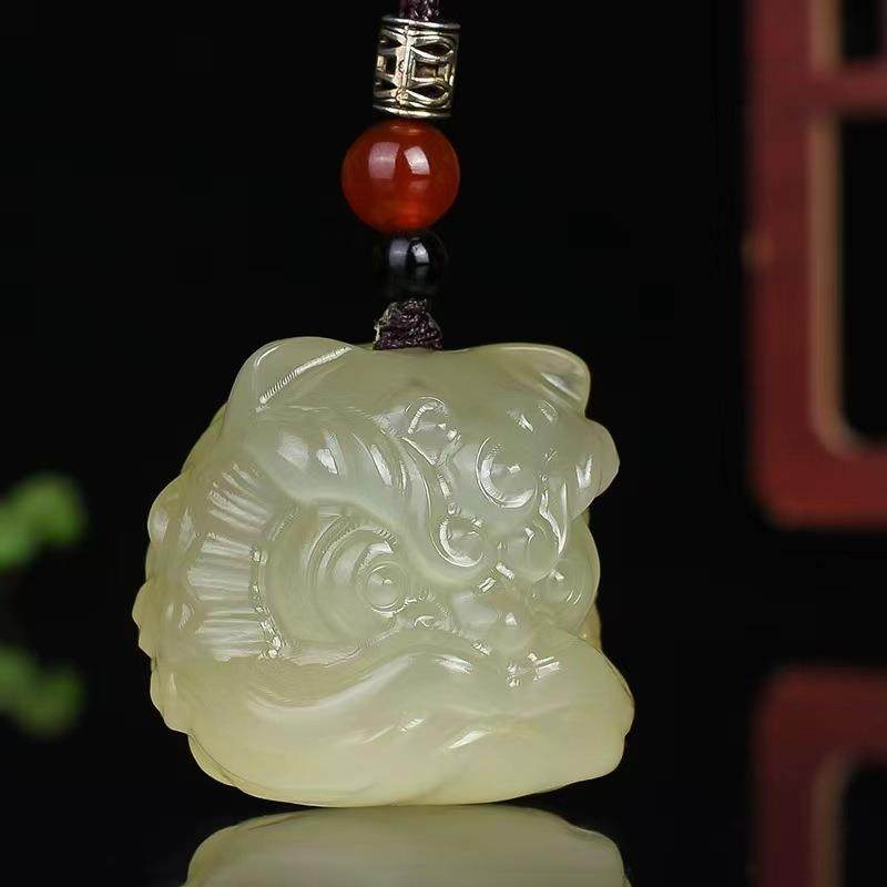 2026天然阿富汗玉醒狮手把件佘太翠青白玉手把件冰透把件送闺蜜礼