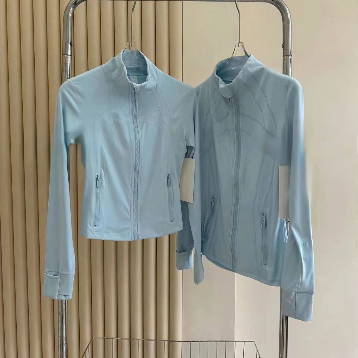 新款立领修身速干瑜伽服夹克长袖短款瑜伽外套女士高弹力运动上衣,运动/瑜伽/健身/球迷用品,瑜伽外套,淘宝优惠券,粉丝福利购,淘宝优惠卷