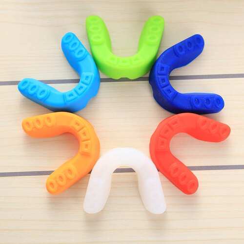 Sports Gum Shield Mouth Guard Teeth Protector Rugby Boxing B