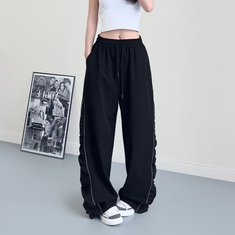 春季宽松休闲阔腿裤蜜略梨形身材