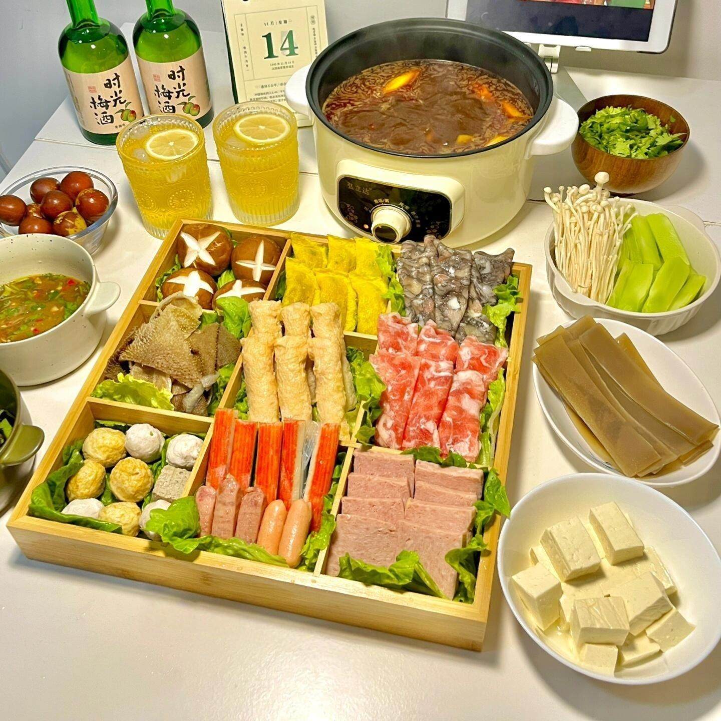 九宫格火锅备菜盘家用分格备菜盘火锅备菜拼盘配菜神器木质盘托盘,厨房/烹饪用具,配菜/备菜盘,淘宝优惠券,粉丝福利购,淘宝优惠卷