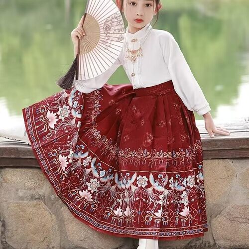 儿童马面裙古装汉服印花