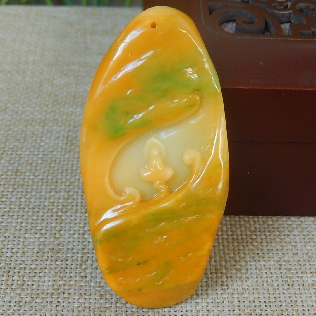 缅甸A货翡翠原石明料玉石毛料老坑大马坎黄加绿悟道牌子挂件K9377