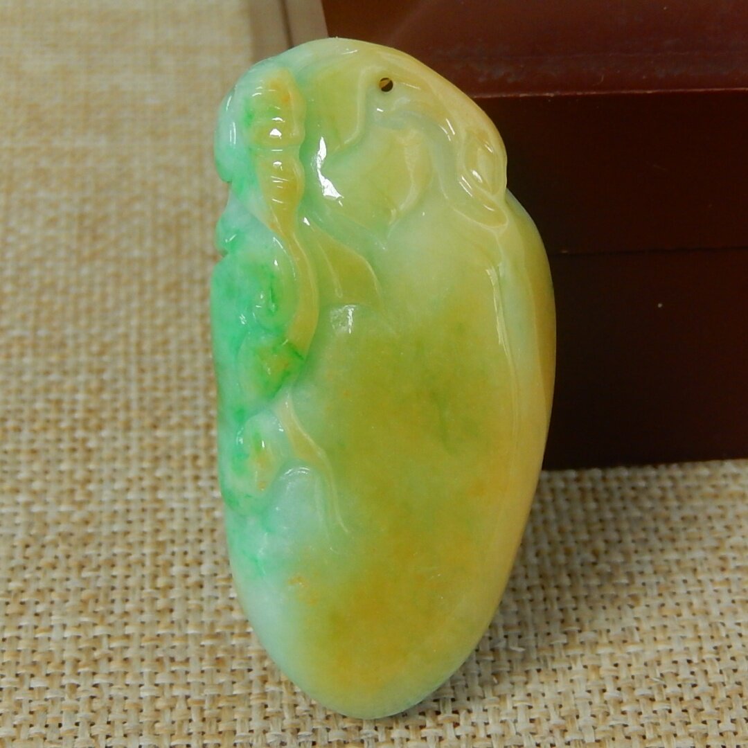 缅甸A货翡翠原石明料玉石毛料老坑大马坎黄加绿福瓜挂件吊坠K9616