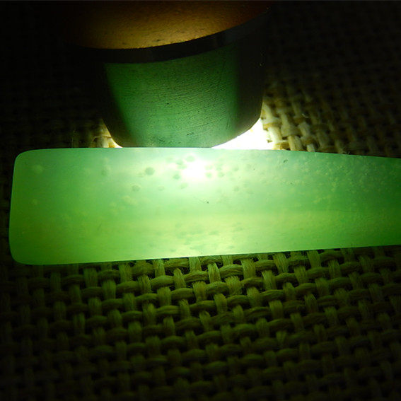 缅甸天然A货翡翠原石半明料玉石毛料冰晴飘雪花棉边角料挂件F7216