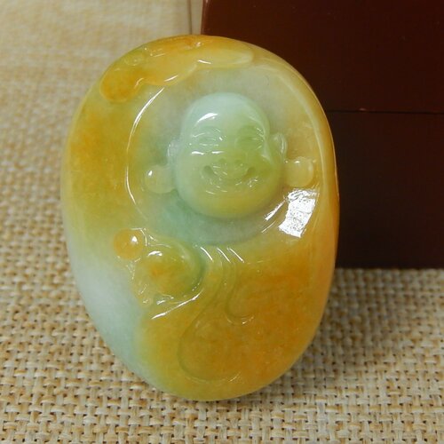 缅甸A货翡翠大马坎黄翡佛公挂件