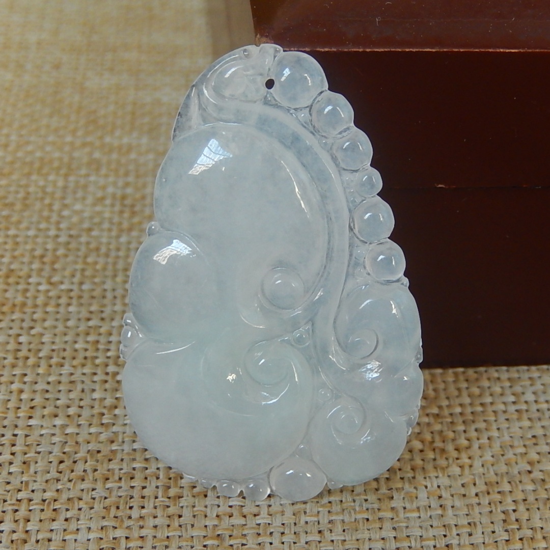 正品缅甸天然A货翡翠原石半明料玉石毛料冰糯种如意挂件吊坠K7157