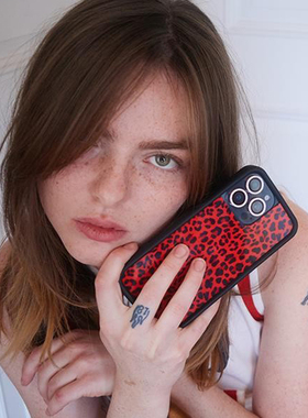 wf手机壳Red Meow性感赤焰豹纹适用iPhone15苹果16Pro/14/13ProMax/12Plus手机壳欧美热辣纹路WF防摔保护套17