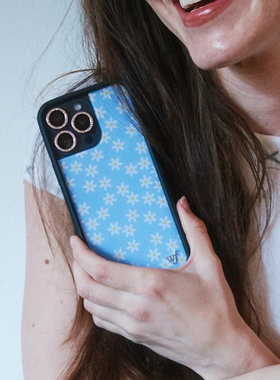 欧美flow蓝色雏菊Blue Daisy苹果16Pro手机壳适用iPhone16/15/14/Pro/Max/Plus欧美个性时尚wf套硅胶防摔17