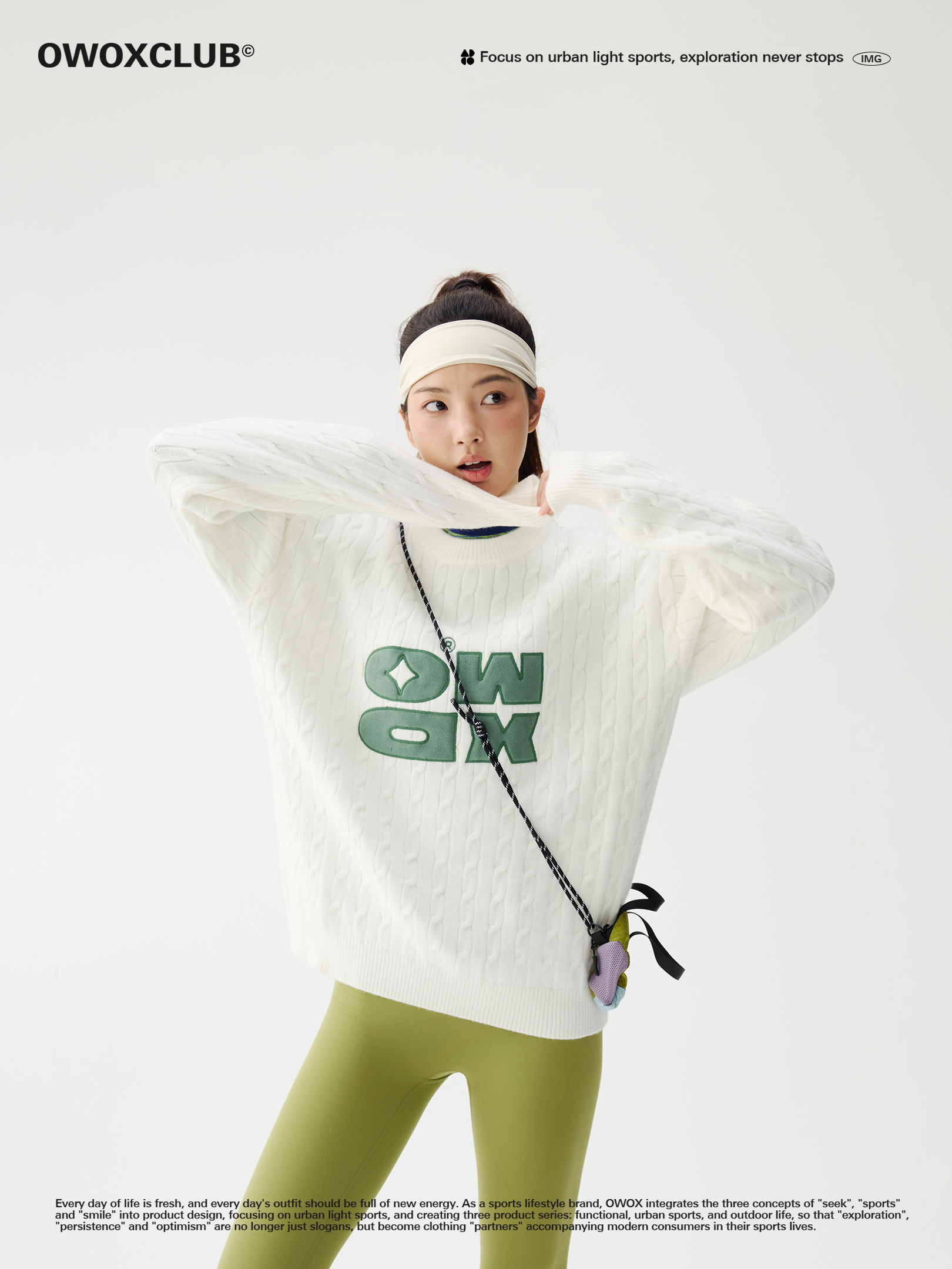 Suede Patch Logo Round Neck Knitted Sweater for Women 2025 New Winter Twist Pattern Pullover Jacket