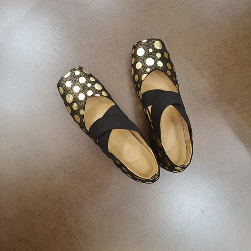 小众波点设计6cm芭蕾舞鞋