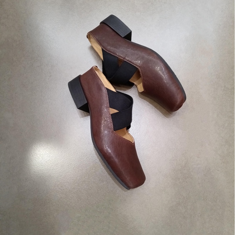 隐形内增高真皮芭蕾拖