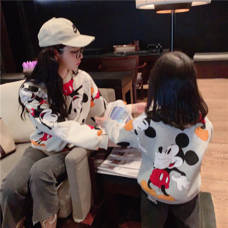 网红亲子装秋装一家三口2020加绒加厚母子母女装洋气长袖圆领卫衣