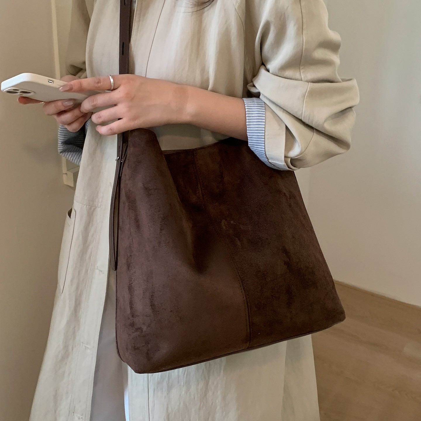 豹纹包包女大容量2025新款秋冬休闲单肩子母包百搭上班通勤托特包