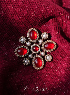 「时光美人」vintage复古法式巴洛克秋冬百搭小众红浆果珍珠胸针