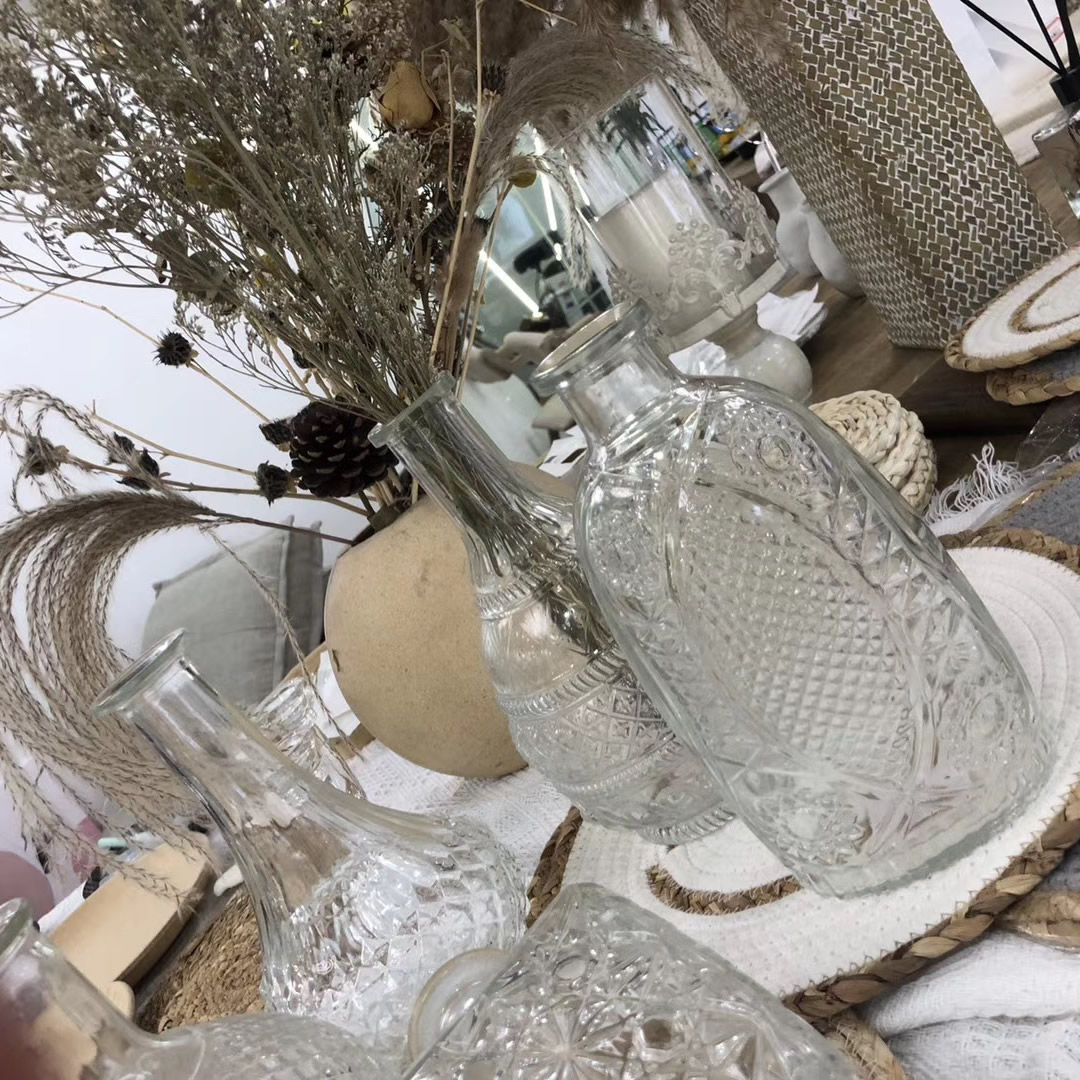 轻奢作品浮雕玻璃瓶日式美甲