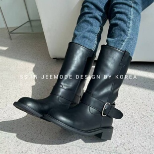 小池在首尔秋冬季新款韩版皮带扣骑士靴复古简约圆头方根机车靴女