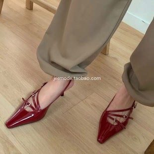 尖头细跟一字扣浅口亮面ins田园性感单鞋 小池在首尔24年春季 新款