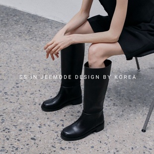 小池在首尔秋冬新款小众设计圆头套筒简约不过膝长靴大筒围中筒靴