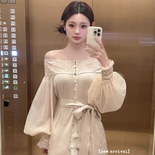 YETINGXI 矜贵muse/一字肩羊毛天丝拼接蕾丝千金感针织上衣