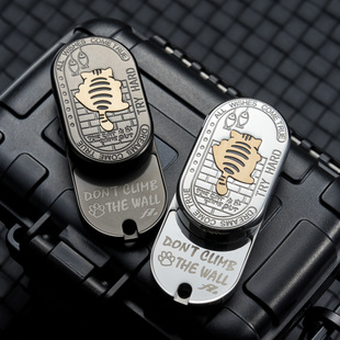 凡子律动推牌edc解压玩具直推旋转啪啪币黑科技指尖手把件潮玩