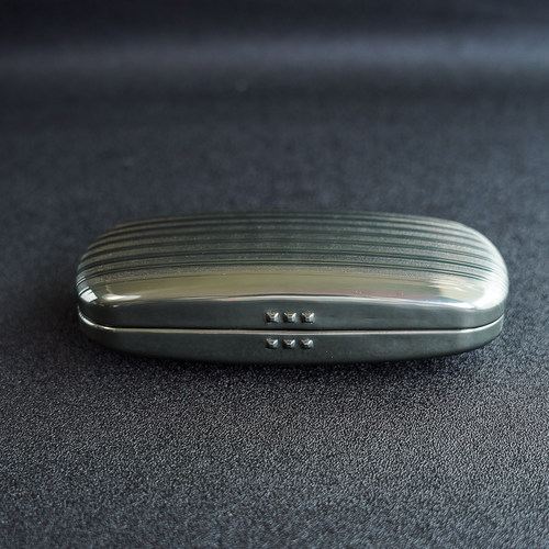 铝合金属个性轻便光面压纹氧化眼镜盒轻便抗压太阳眼镜盒近视镜盒