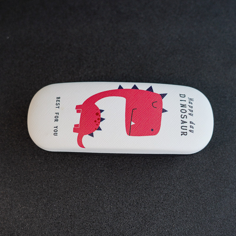 卡通印花眼镜盒复古创意小清新铁质皮革抗压便携眼镜收纳盒子学生