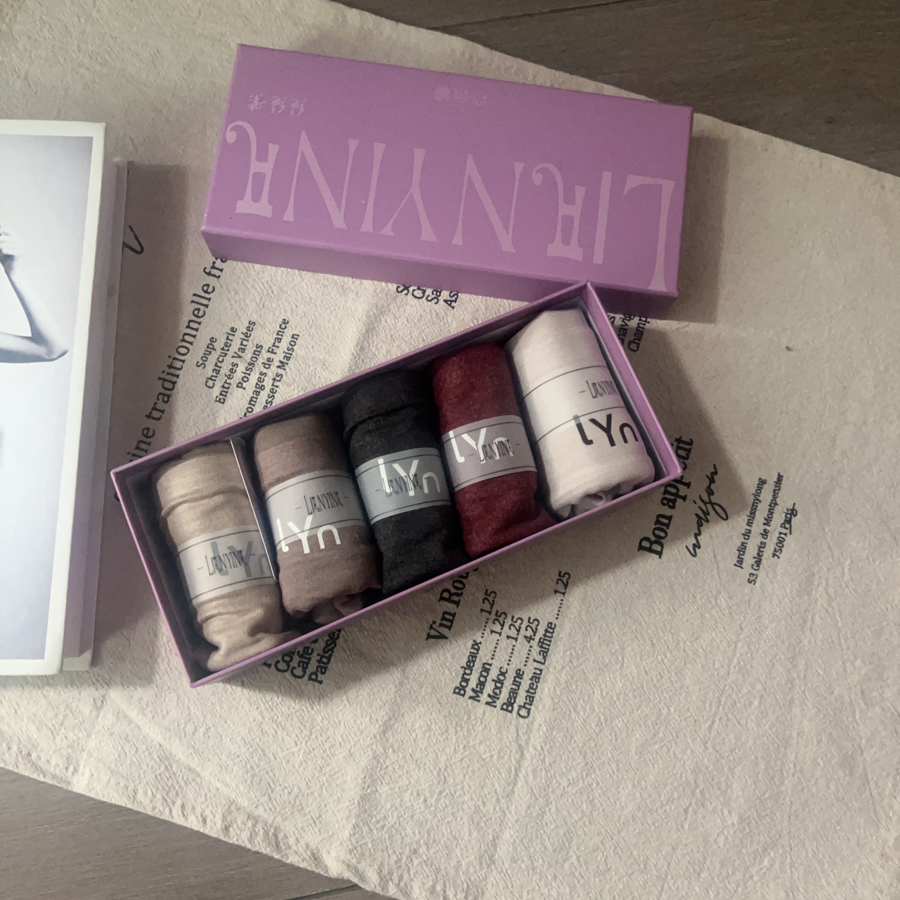 恋意娜内裤女1492三条装中腰包臀弹力莫代尔磨毛微绒三角裤字母