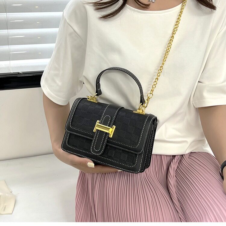 法国小众包包女2025新款时尚质感单肩包洋气百搭链条斜挎小方包