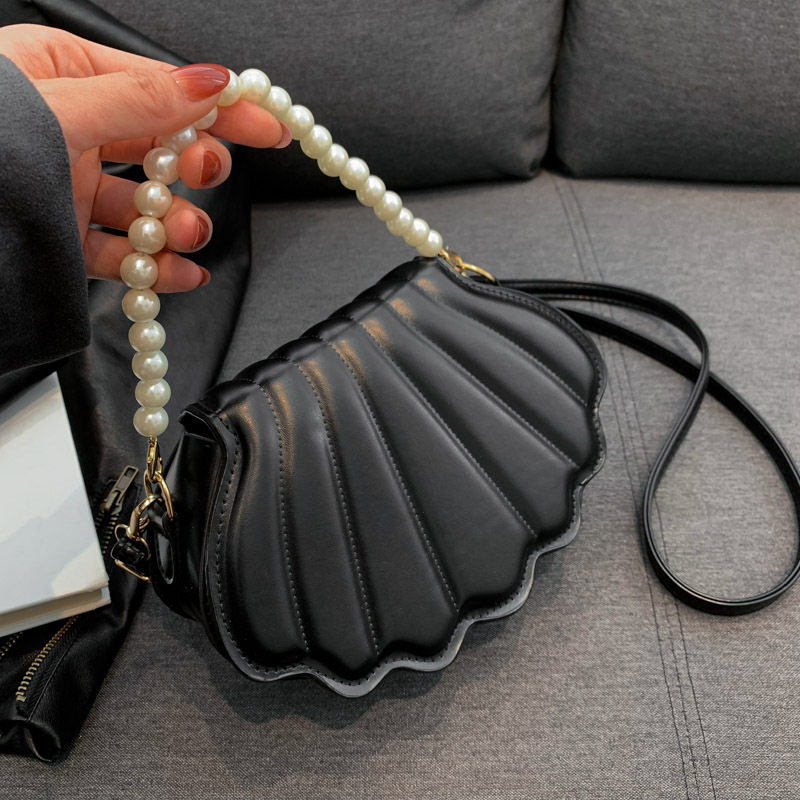 女包小众设计2025夏季新款潮流时尚珍珠搭配休闲斜挎包简约贝壳包,箱包皮具/热销女包/男包,通用款女包,淘宝优惠券,粉丝福利购,淘宝优惠卷