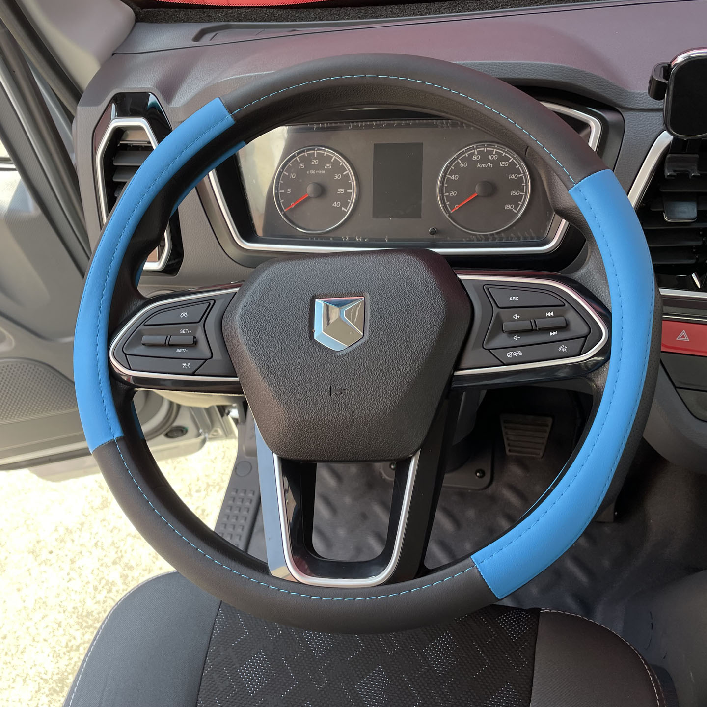 蓝擎龙N7新后浪瀚货车方向盘套