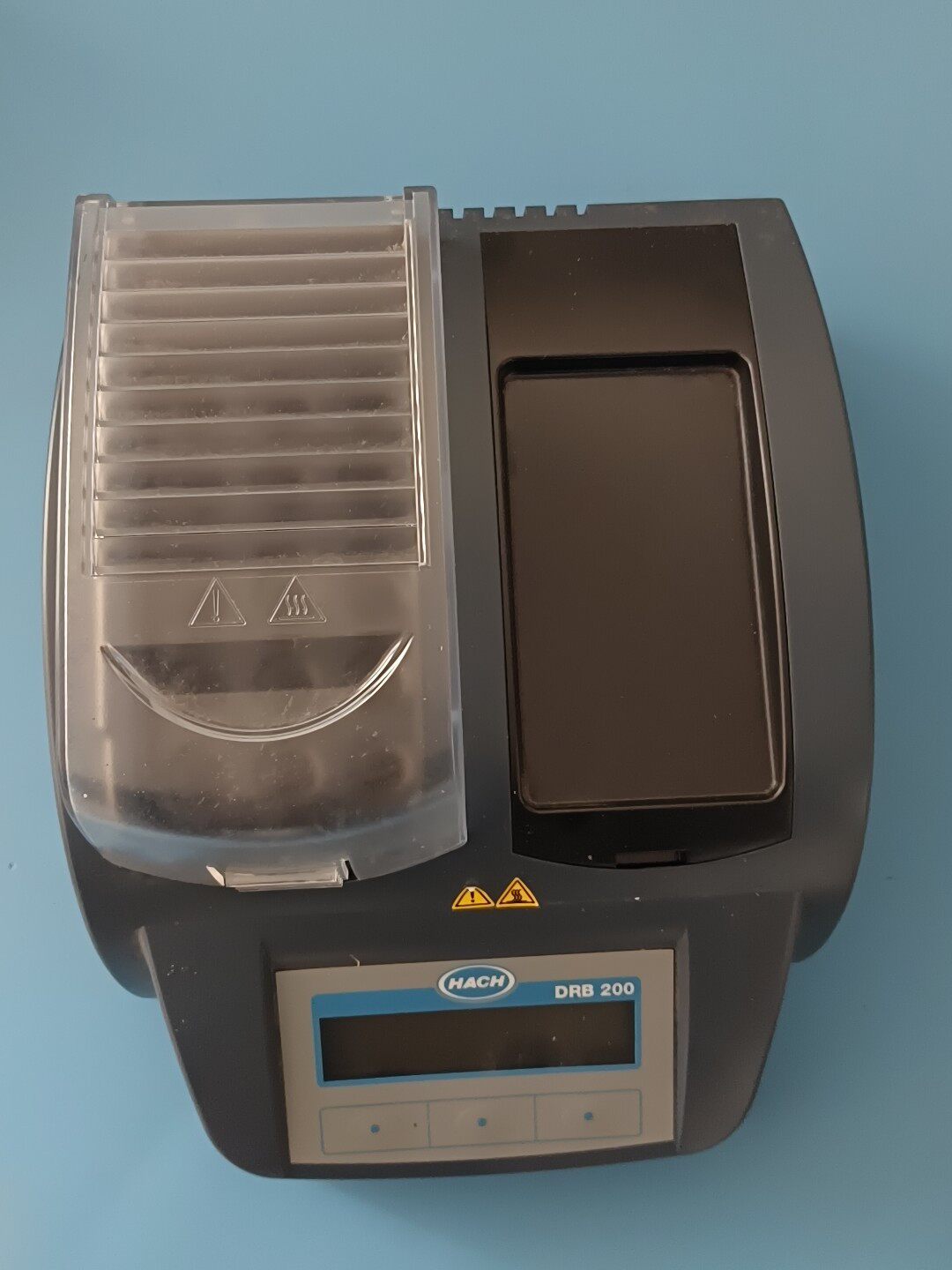 实验室升级设备，闲置出一台哈希DRB200消解器，15孔