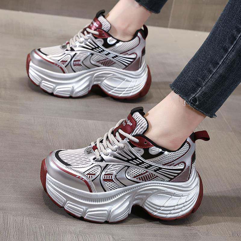 香港老爹鞋女款2025新款秋季轻便百搭厚底增高8cm银色运动休闲鞋