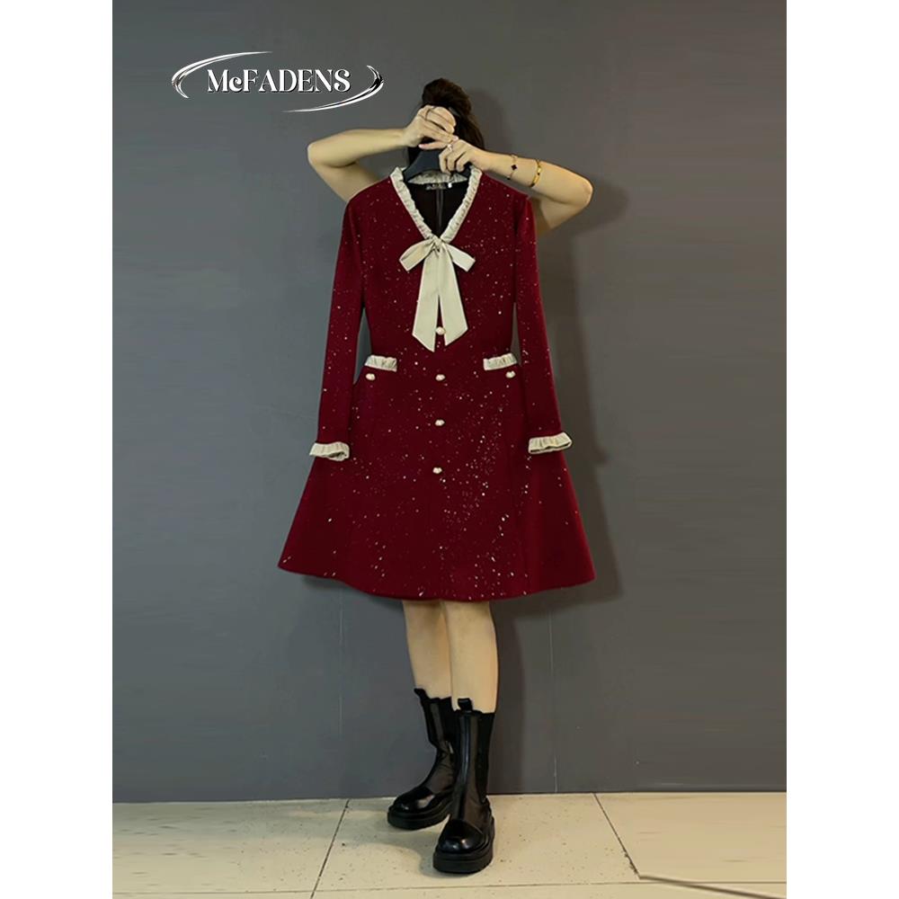 香港大码女装春款领结设计感小香风收腰气质显瘦洋气减龄连衣裙潮