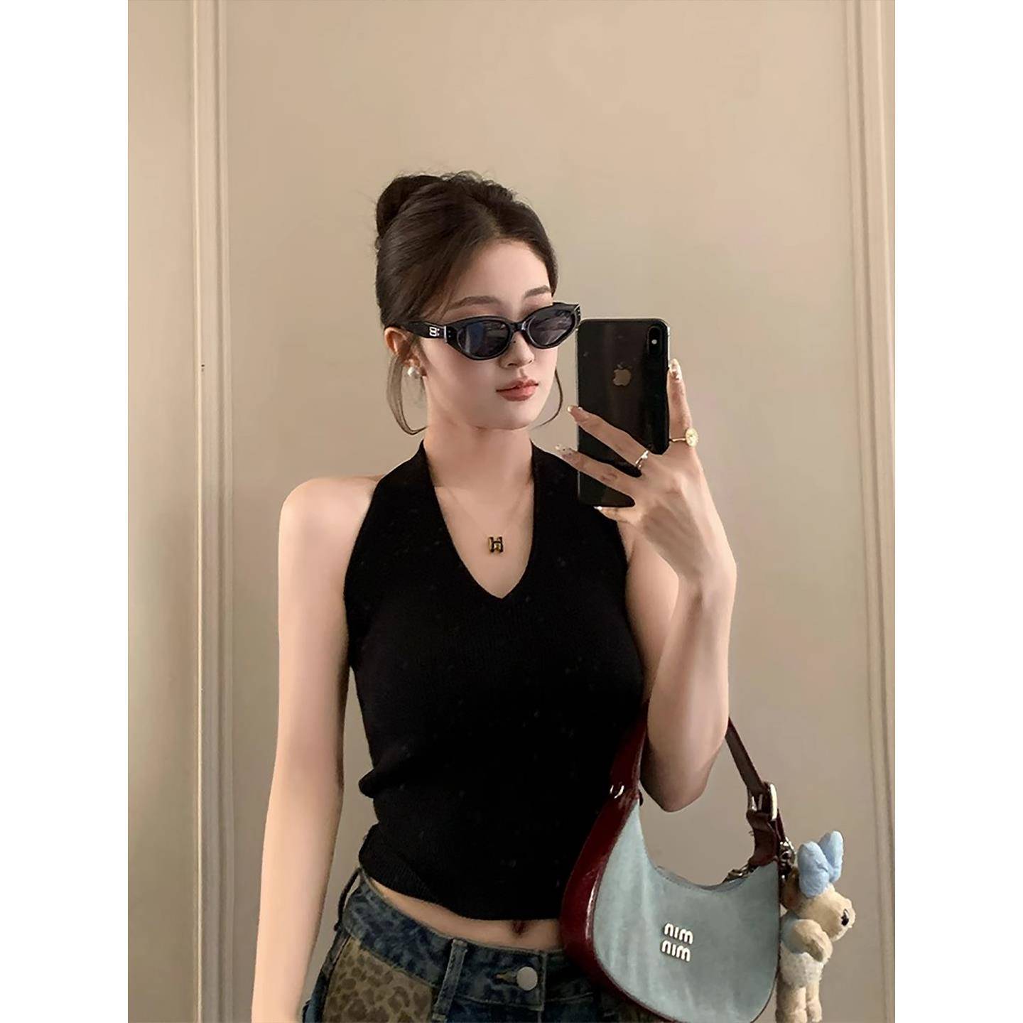 2025夏季新款黑色针织挂颈吊带背心女性感打底高级感美背无袖上衣