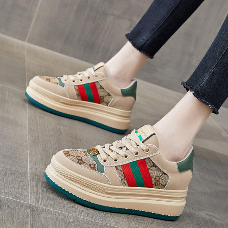 代购内增高女鞋2024春秋百搭厚底ins潮板鞋网红爆款休闲帆布鞋子