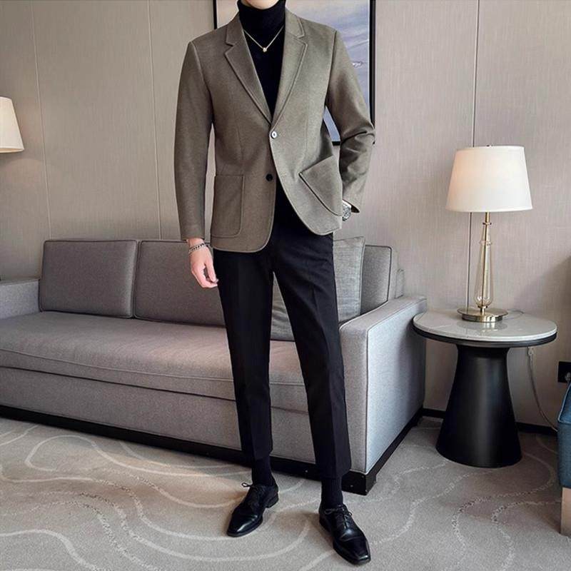 高级感毛呢西装外套男秋冬季轻熟风男装加厚呢子大衣韩版休闲西服