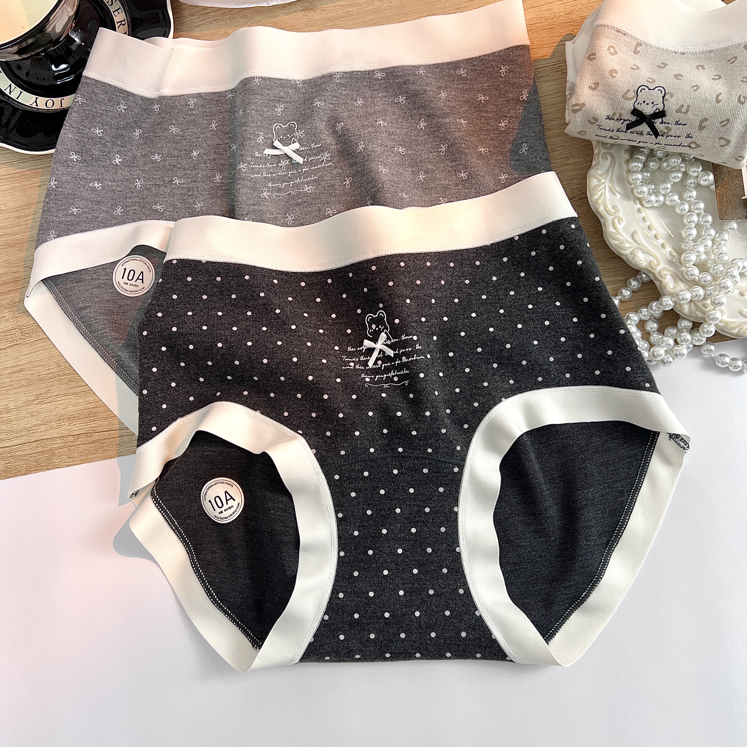 暖绒发热中高腰小熊女三角裤