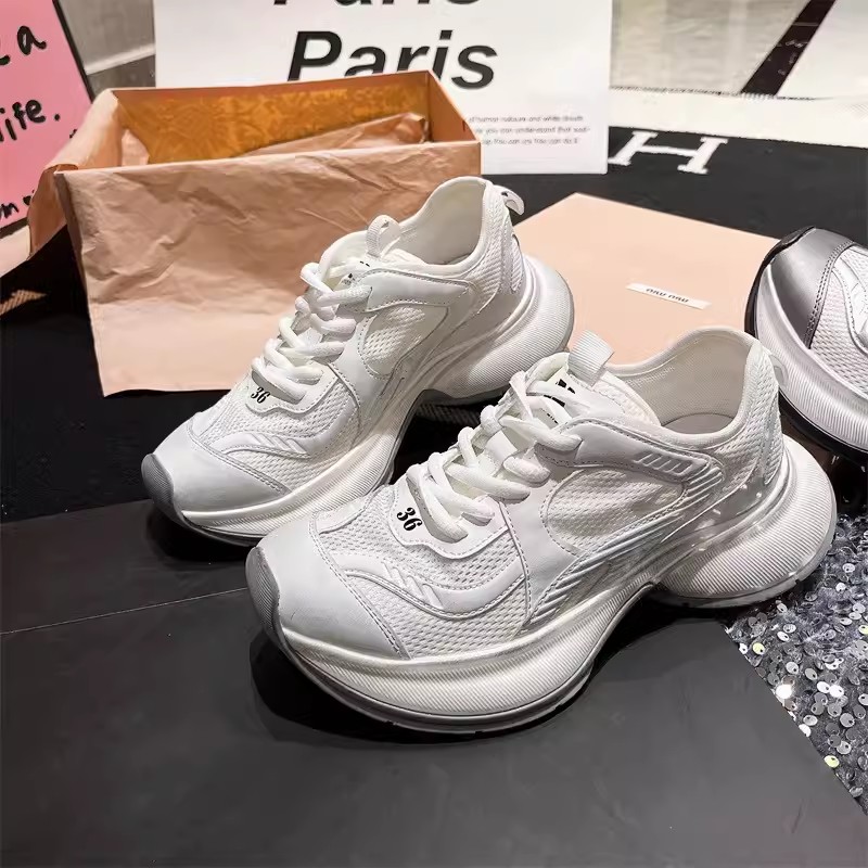 女鞋运动鞋女轻便跑步鞋子