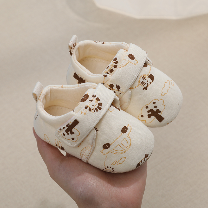 婴儿鞋春秋软底防掉纯棉单鞋