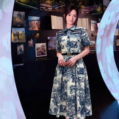 多多小众小众设计师潮牌动物丛林印花衬衣连衣裙(不配腰带)Q231