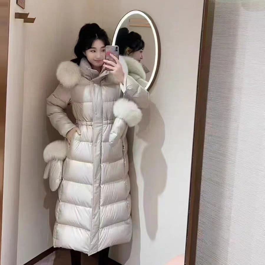 多多季新款狐狸毛领皮草保暖羽绒服外套(配可拆卸狐狸手套)7305