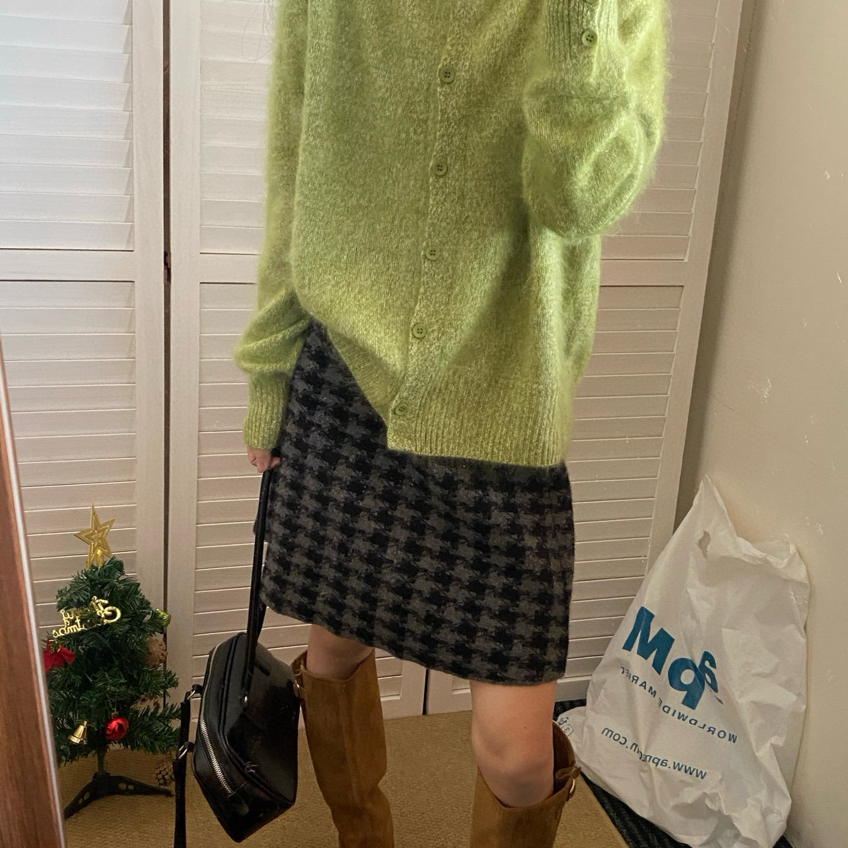 多多小众设计毛花纱高领纽扣开衫羊绒衫(含90.9绵羊毛)M85-018