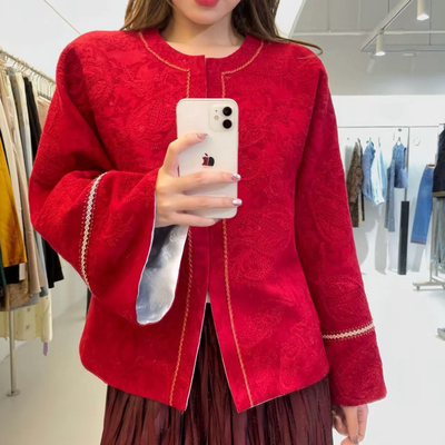 多多设计-中式立体暗纹提花中国红宽松显白双面穿短外套YS3-t130