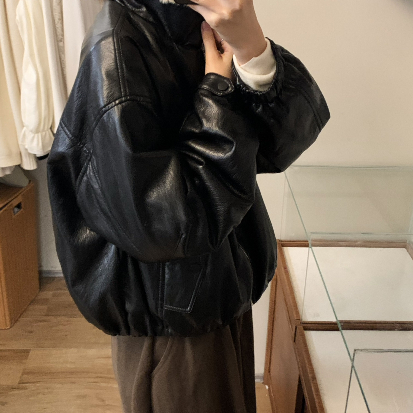 多多冬上新毛绒翻领皮质洋气保暖羽绒服外套F25353