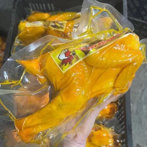 ga u muoi hoa tieu nguyen con