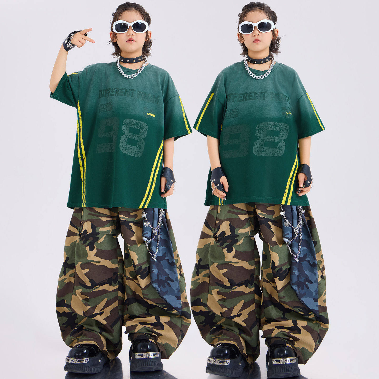 少儿童街舞潮服短袖走秀男童霹雳舞演出服breaking女爵士舞表演服图片