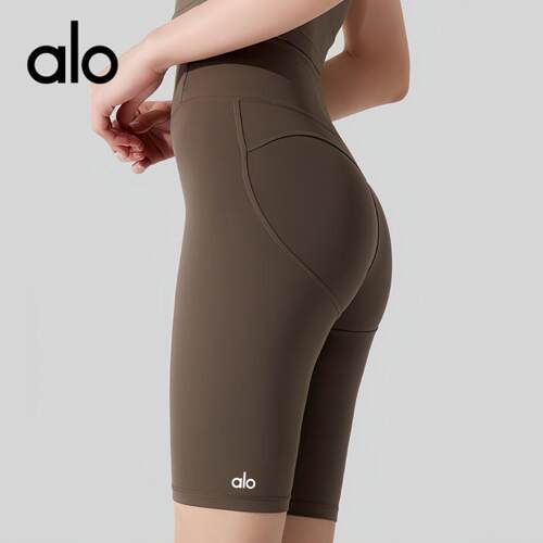 AIo 莱卡蜜桃臀裸感瑜伽五分健身短裤无尴尬线跑步运动紧身提臀裤